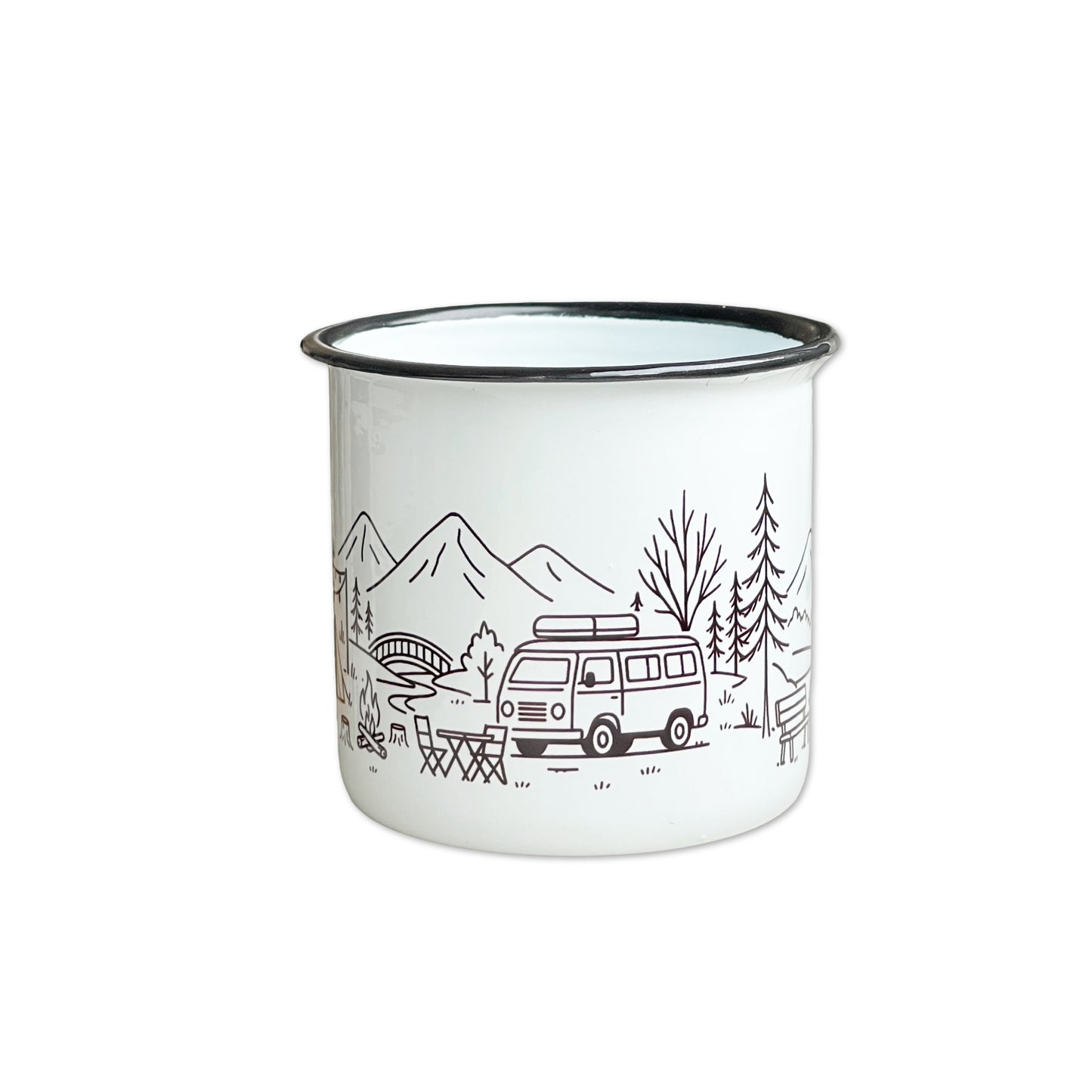 Emaille Tasse Camping – 380ml Outdoor Becher im Retro-Look mit Camper Motiv | Leicht & Robust | Ideales Geschenk für Natur- & Campingfans